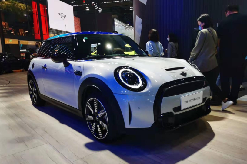 南宁汽车贴膜 MINI The Coopers首发