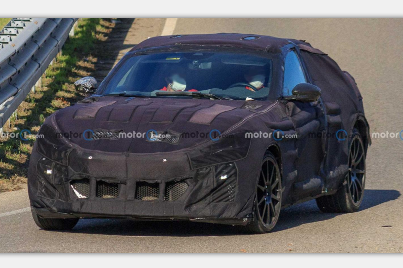 南宁漆面保护膜 法拉利首款SUV量产车谍照曝光