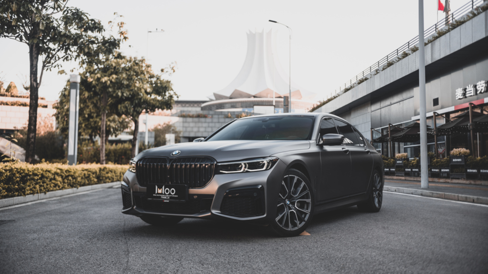 南宁Woo隐形车衣：白色车贴隐形车衣有没有用?