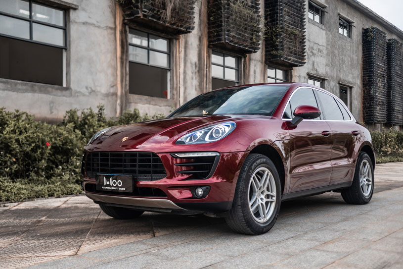 保时捷 Macan 装贴 高光龙血红 案例