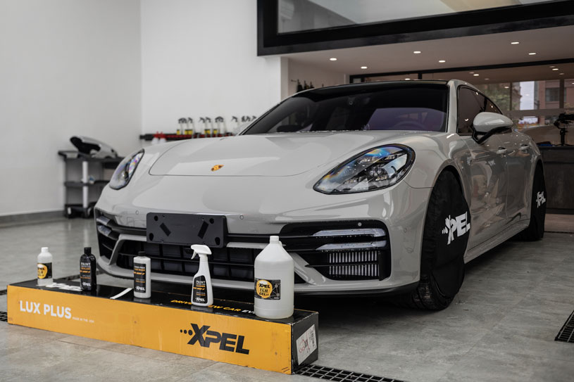 保时捷 Panamera 4S XPEL-LUX