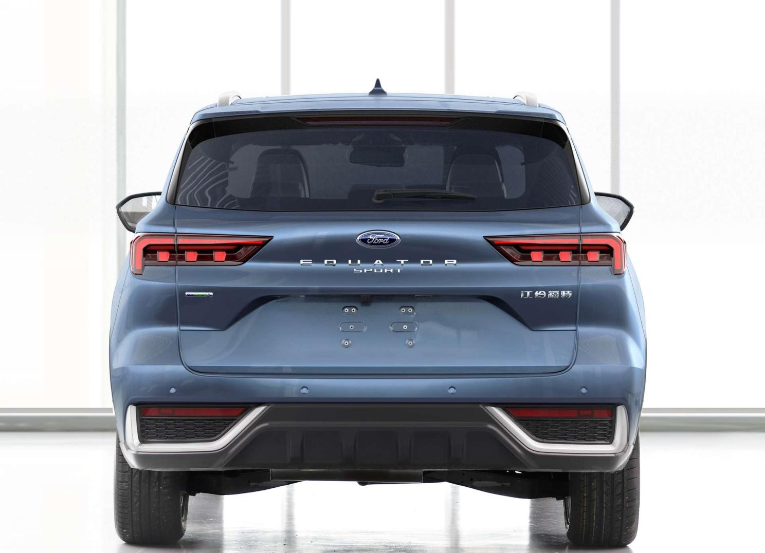 南宁车身贴膜-福特Equator Sport车展亮相